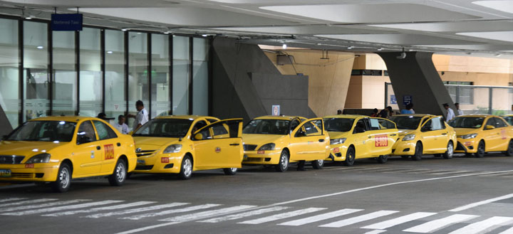 Line of Taxis